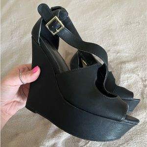 Candies Black Wedges